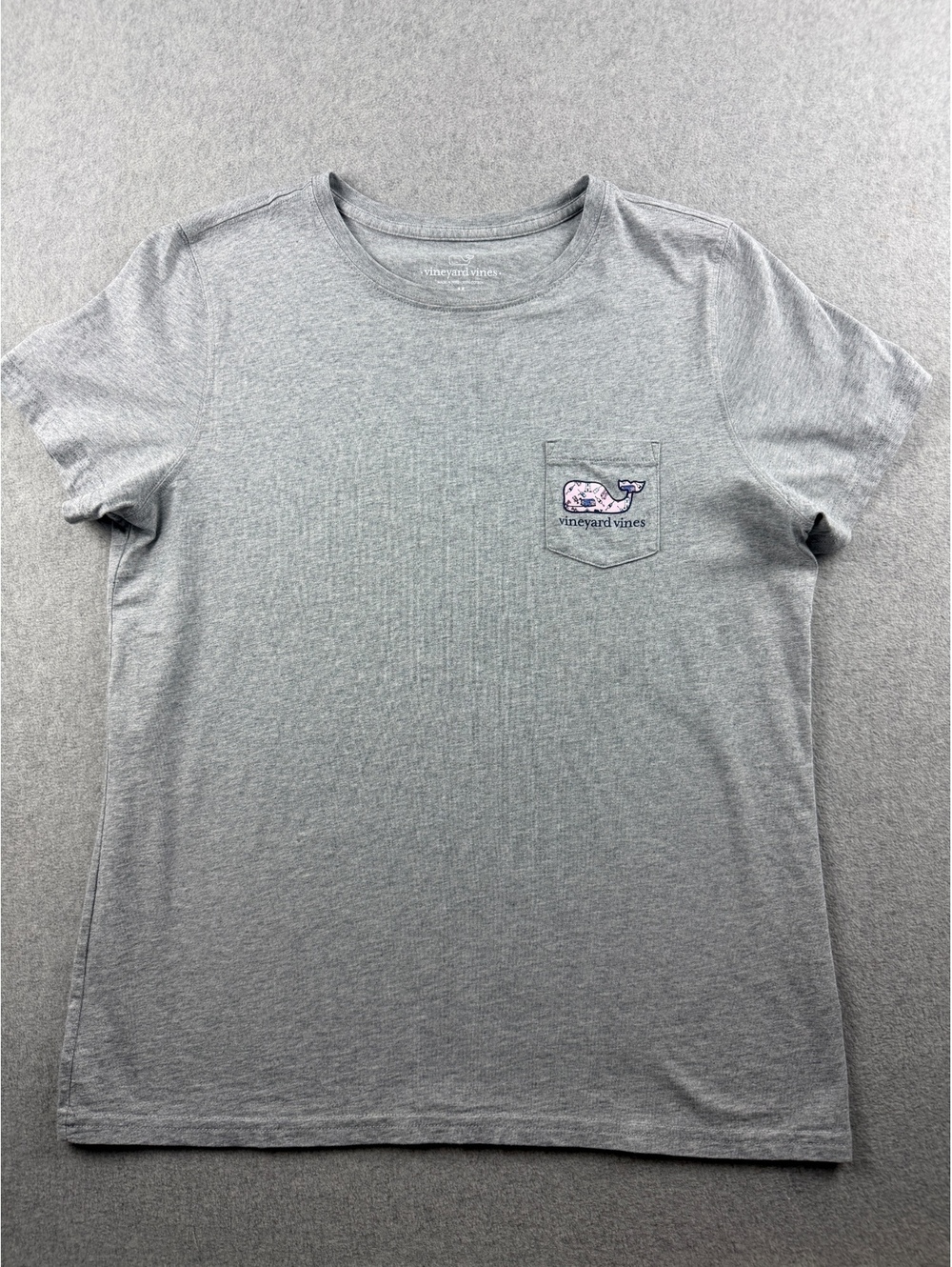 Vineyard Vines Womens M Gray Whale Pocket Tee Coastal Lighthouse Golf Graphic